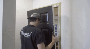 Removing door 
